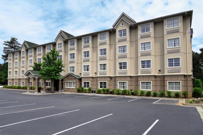 Microtel Inn & Suites By Wyndham Perimeter Center Sandy Springs Esterno foto