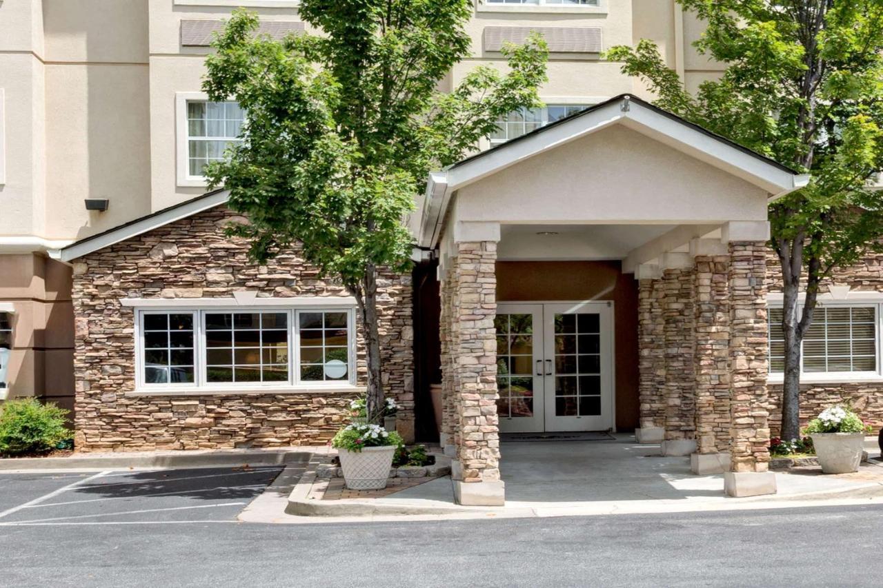 Microtel Inn & Suites By Wyndham Perimeter Center Sandy Springs Esterno foto